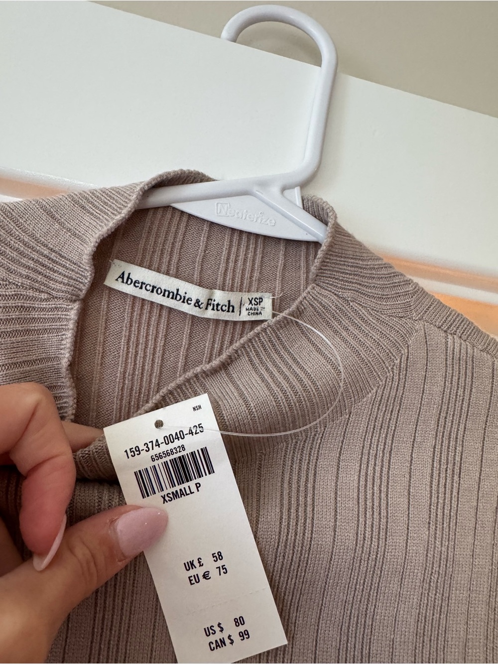 Abercrombie & Fitch Women's Ribbed Crew Sweater - Taupe